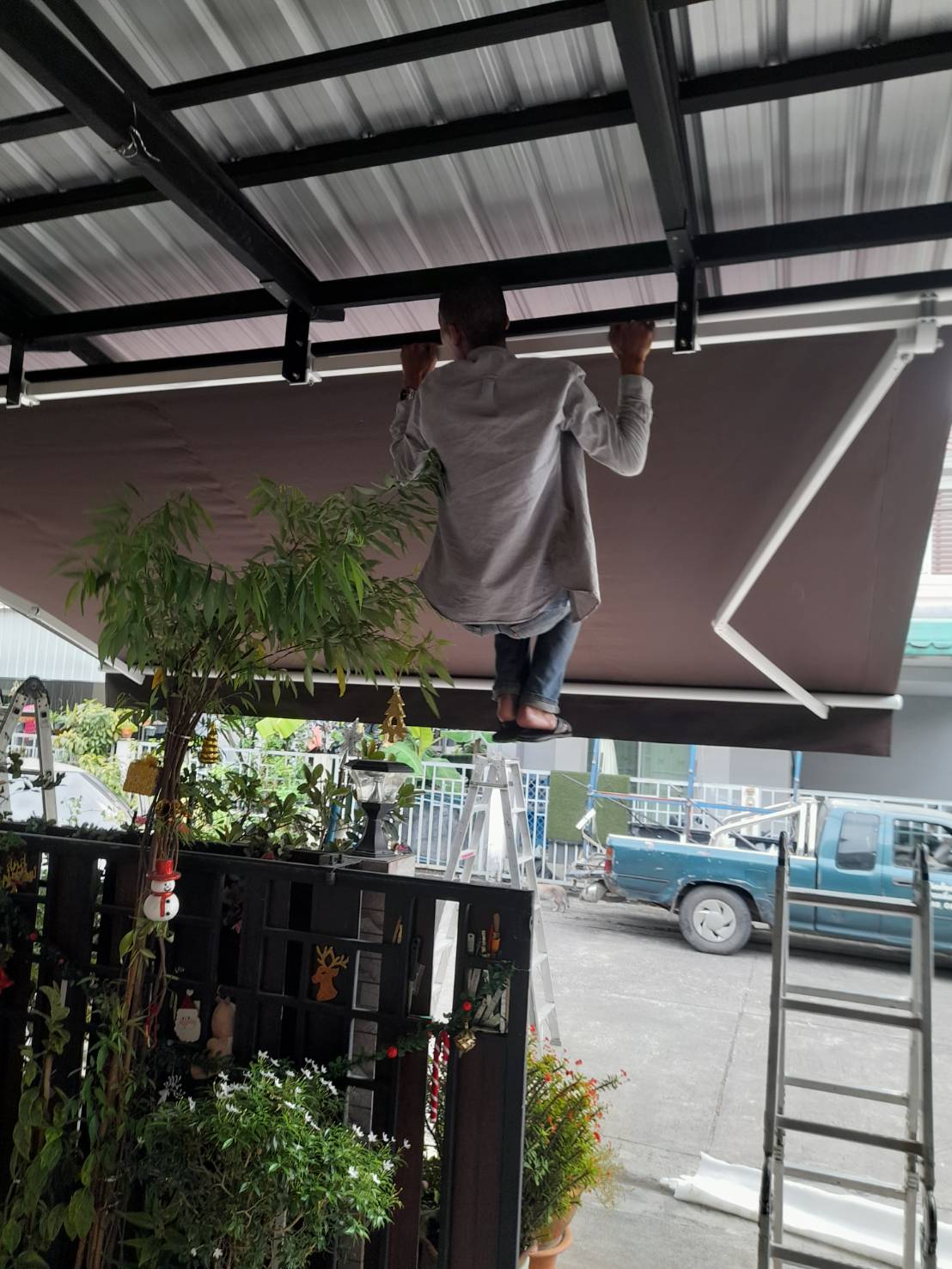 กันสาดพับเก็บได้ ความแข็งแรงปลอดภัย